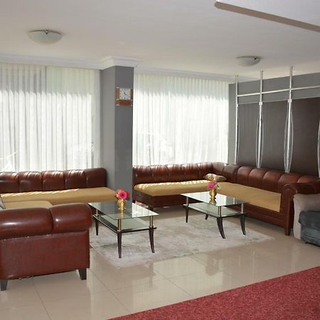 Bahceli Family Otel Antalya Luaran gambar