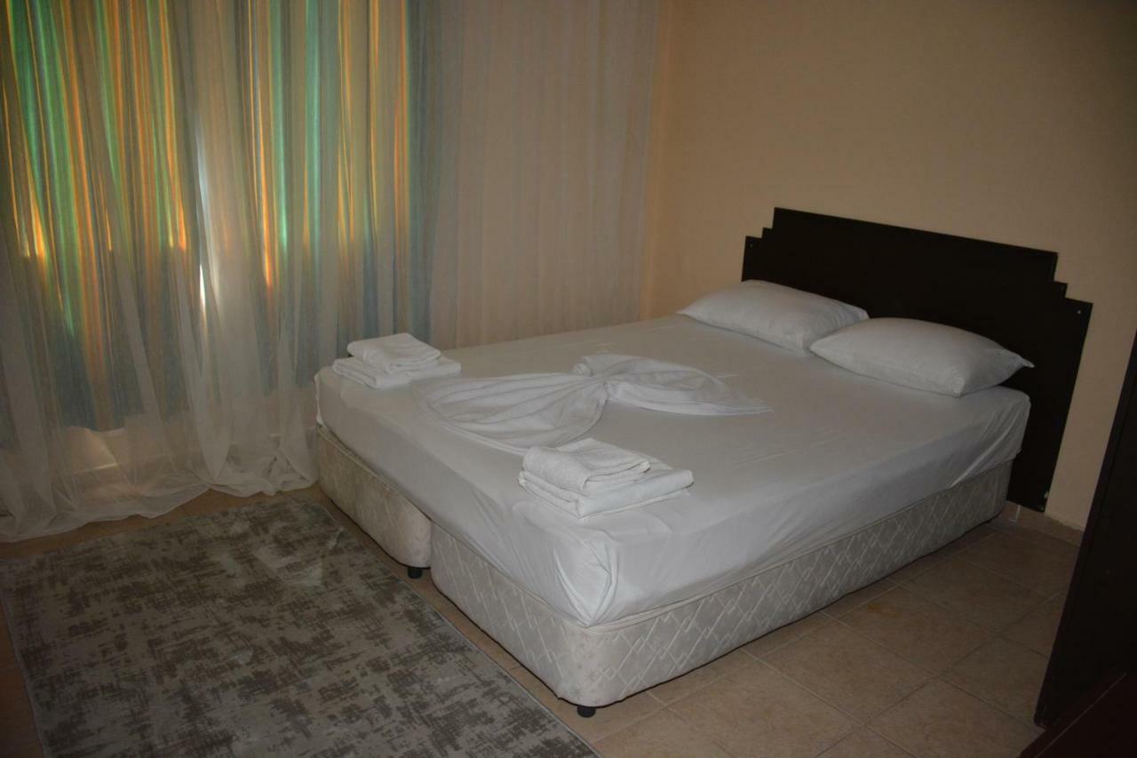 Bahceli Family Otel Antalya Luaran gambar