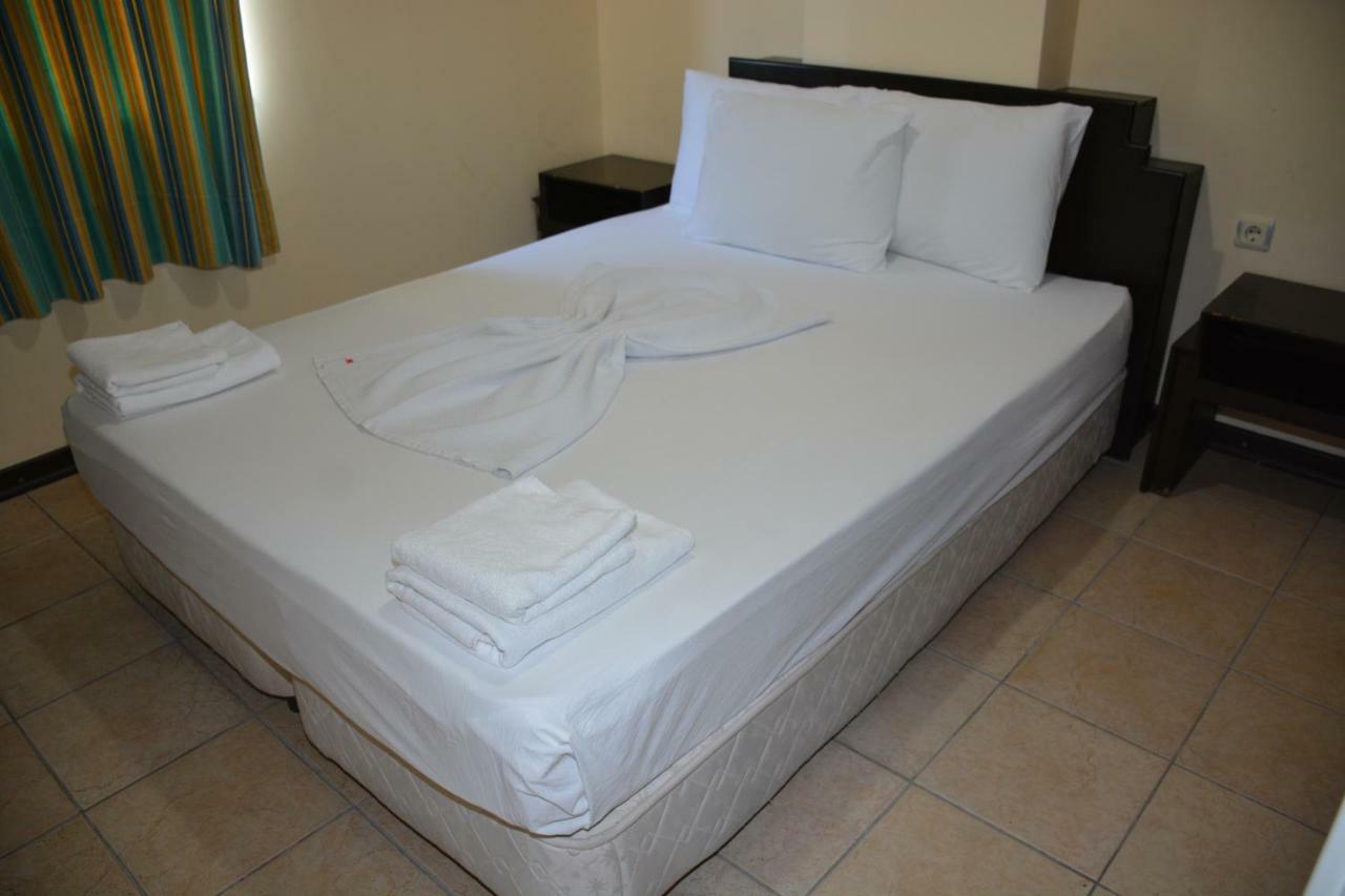 Bahceli Family Otel Antalya Luaran gambar