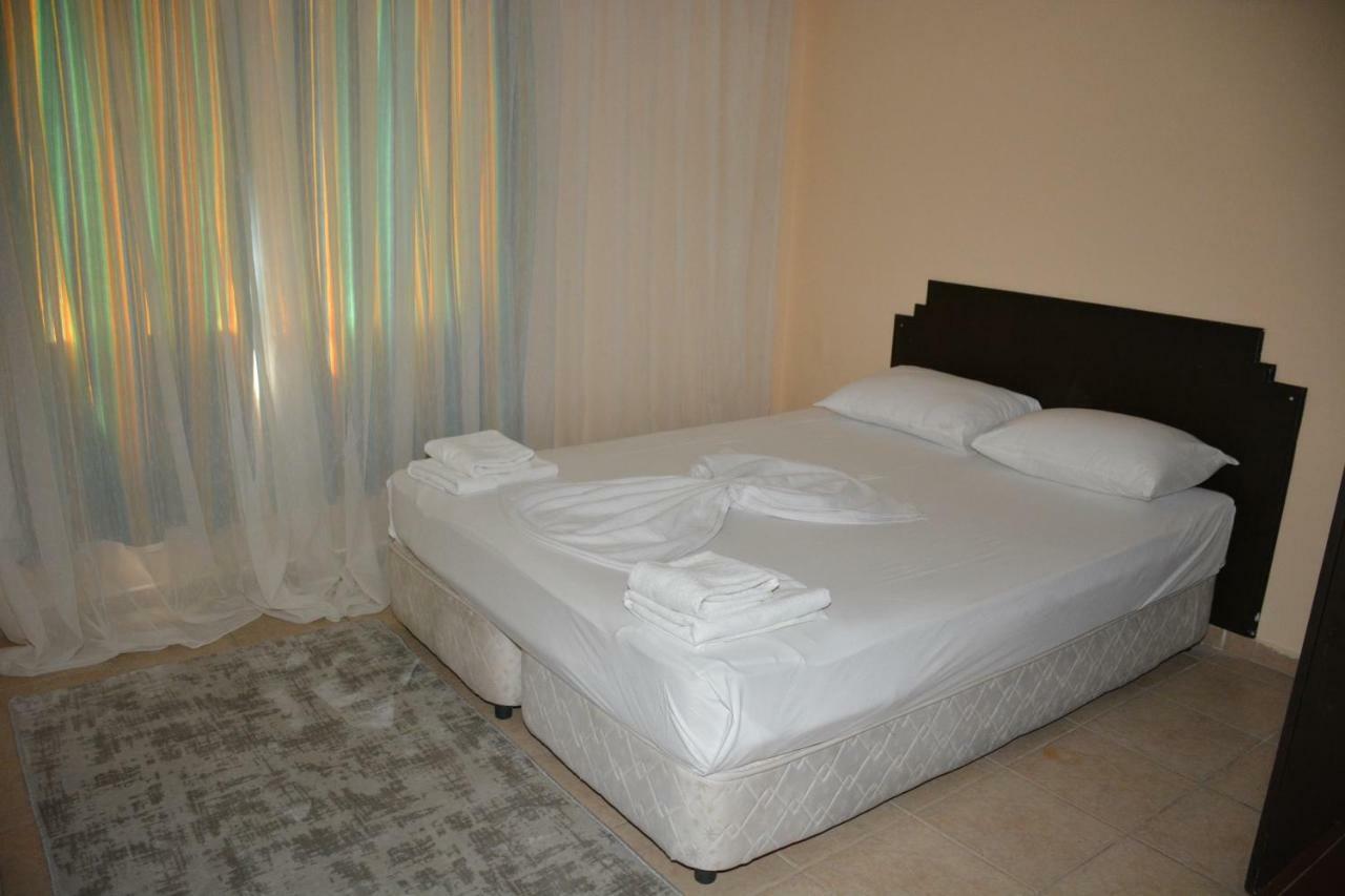 Bahceli Family Otel Antalya Luaran gambar