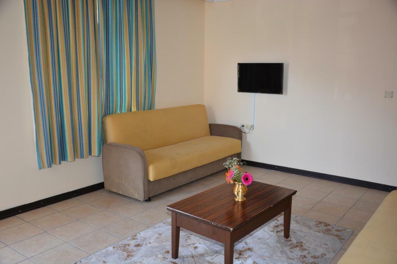 Bahceli Family Otel Antalya Luaran gambar